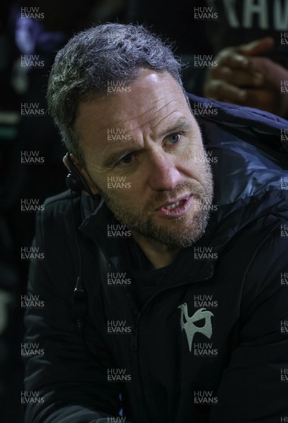 010126 - Ospreys v Cardiff Rugby, United Rugby Championship - Ospreys head coach Mark Jones speaks to the players at the end of the match