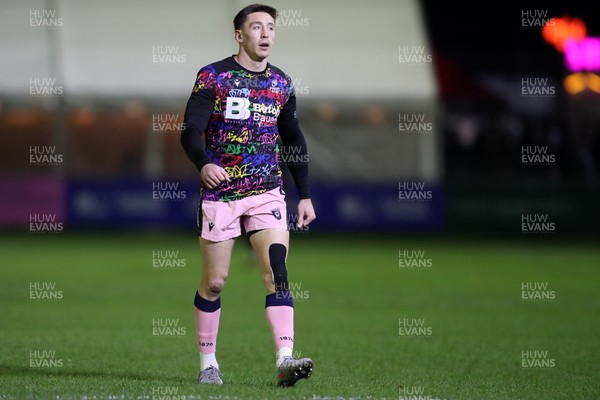 010126 - Ospreys v Cardiff Rugby - United Rugby Championship - Josh Adams of Cardiff Rugby in the warm up