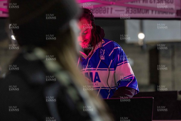 010126 - Ospreys v Cardiff Rugby - United Rugby Championship - Josh Navidi plays a half time DJ set