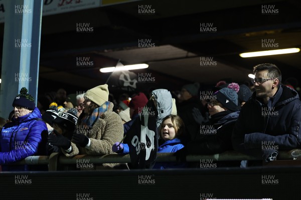 010126 - Ospreys v Cardiff Rugby - United Rugby Championship - Fans