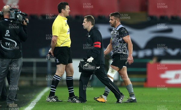 151017 - Ospreys v Clermont Auvergne - European Rugby Champions Cup - Rhys Webb of Ospreys leaves the field