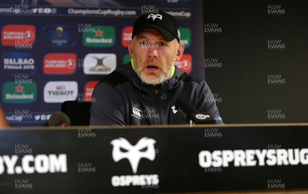 151017 - Ospreys v Clermont Auvergne - European Rugby Champions Cup - Head Coach Steve Tandy talks to the media