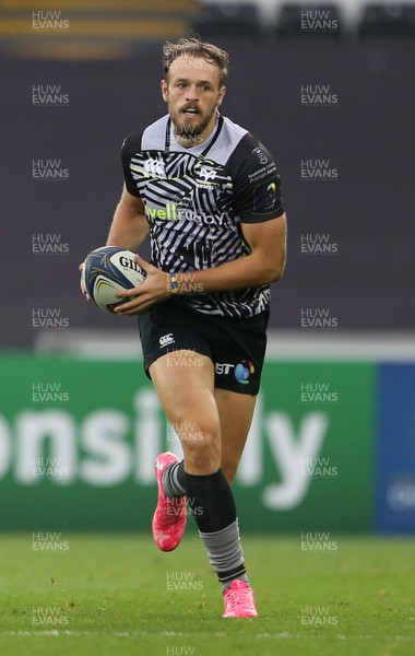 151017 - Ospreys v Clermont Auvergne - European Rugby Champions Cup - Cory Allen of Ospreys