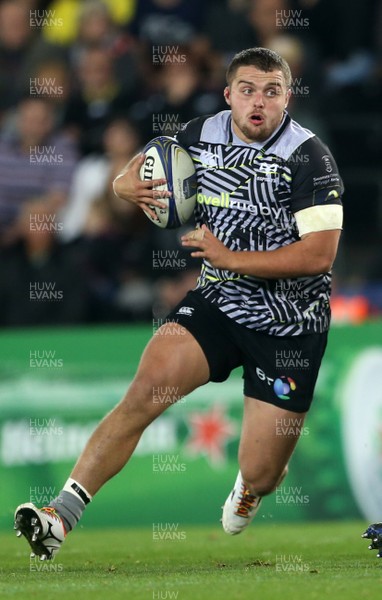151017 - Ospreys v Clermont Auvergne - European Rugby Champions Cup - Nicky Smith of Ospreys
