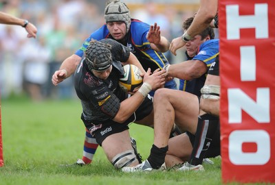 30.08.08 - Ospreys v Clubs Select XV - Ospreys Ryan Jones scores try. 