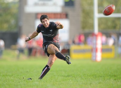 30.08.08 - Ospreys v Clubs Select XV - Ospreys James Hook. 