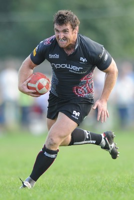 30.08.08 - Ospreys v Clubs Select XV - Ospreys Huw Bennett. 