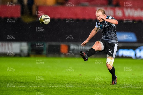 021119 - Ospreys v Connacht - Guinness PRO14 - Luke Price of Ospreys kicks the ball into touch 