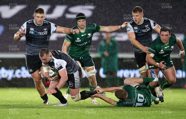 021119 - Ospreys v Connacht - Guinness PRO14 - Sam Parry of Ospreys is tackled by Conor Fitzgerald of Connacht