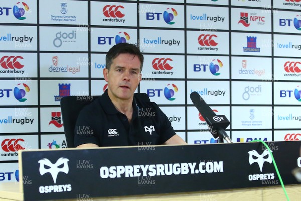 060418 - Ospreys v Connacht - GuinnessPro14 - Heda Coach of Ospreys Allen Clarke talks to the press after the final whistle