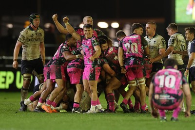 071225 - Ospreys v Connacht - European Challenge Cup - Reuben Morgan-Williams of Ospreys and team mates celebrate as the whistle is blown