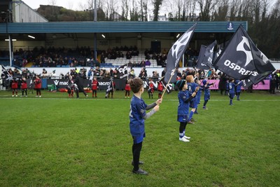 071225 - Ospreys v Connacht - European Challenge Cup - Guard of Honour