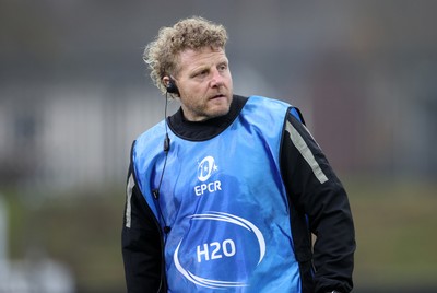 071225 - Ospreys v Connacht - European Challenge Cup - Ospreys Coach Duncan Jones