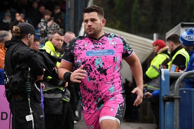 071225 - Ospreys v Connacht - EPCR Challenge Cup - Tom Botha of Ospreys runs out for his 150th cap