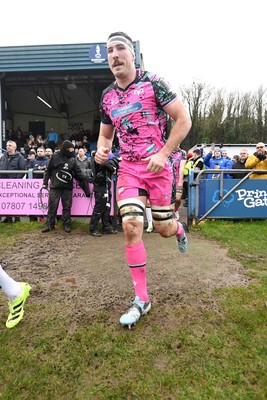 071225 - Ospreys v Connacht - EPCR Challenge Cup - Ospreys players run out at the start of the match
