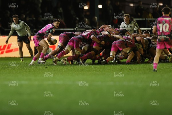 071225 - Ospreys v Connacht - European Challenge Cup - Reuben Morgan-Williams of Ospreys 