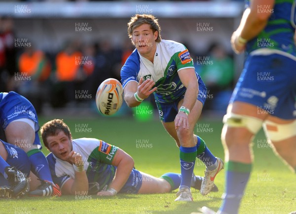 271012 - Ospreys v Connacht - RaboDirect PRO12 -Connor O'Loughlin of Connacht