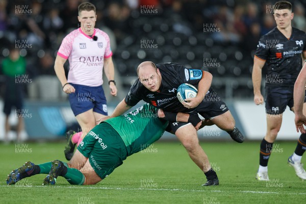 291022 - Ospreys v Connacht - United Rugby Championship - Rhys Henry of Ospreys on the charge
