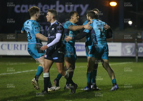 060321 Ospreys v Dragons, Guinness PRO14 - Jonah Holmes of Dragons celebrates with team mates after scoring try