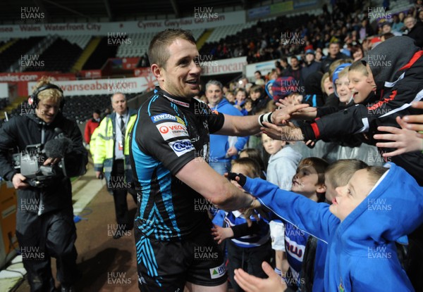 200412 - Ospreys v Newport-Gwent Dragons - RaboDirect PRO12 -Shane Williams of Ospreys meets fans at the end of the game