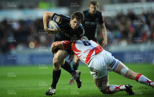 200412 - Ospreys v Newport-Gwent Dragons - RaboDirect PRO12 -Andrew Bishop of Ospreys