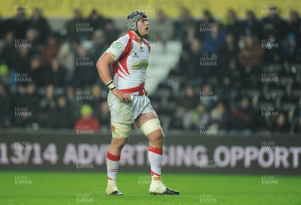 220313 -  Ospreys v Newport-Gwent Dragons - RaboDirect PRO12 -Dan Lydiate of Newport-Gwent Dragons 