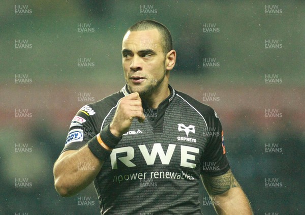 220313 Ospreys v Newport Gwent Dragons - RaboDirectPro12 -Ospreys' Kahn Fotuali'i 