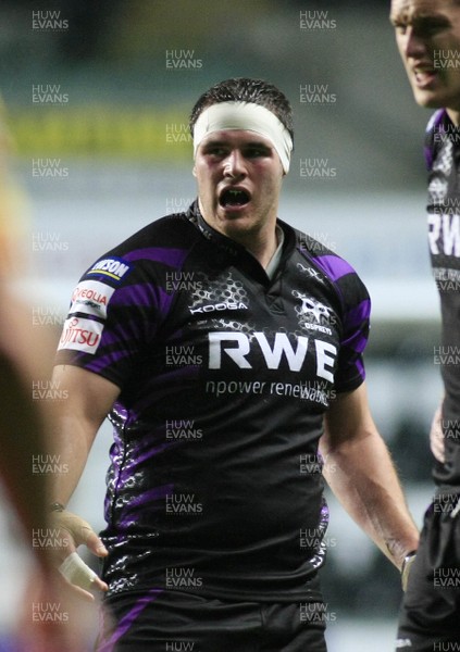 30.10.10 Ospreys v Newport Gwent Dragons - Magners League -  Ospreys' prop: Ryan Bevington. 