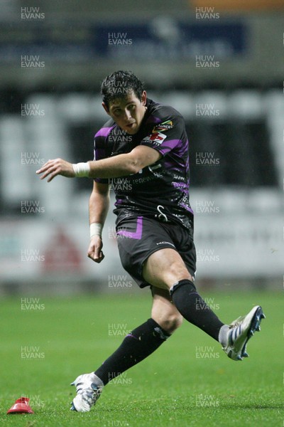 30.10.10 Ospreys v Dragons... Dai Flanagan. 