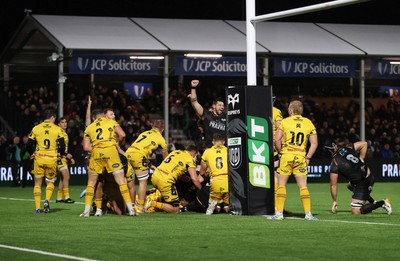 241026 - Ospreys v Dragons - United Rugby Championship - Reuben Morgan-Williams of Ospreys scores a try