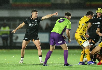 241026 - Ospreys v Dragons - United Rugby Championship - Reuben Morgan-Williams of Ospreys 