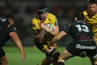 241026 - Ospreys v Dragons - United Rugby Championship - Seb Davies of Dragons 