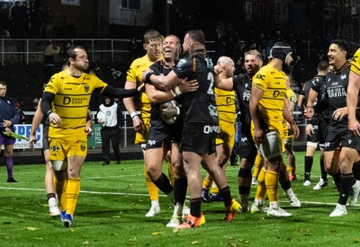 241026 Ospreys v Dragons RFC, BKT United Rugby Championship - Ross Moriarty of Ospreys powers over to score try