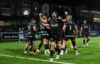 241026 Ospreys v Dragons RFC, BKT United Rugby Championship - Morgan Morris of Ospreys celebrates after Ross Moriarty of Ospreys powers over to score try