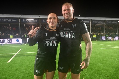 241026 - Ospreys v Dragons RFC - United Rugby Championship - Ross Moriarty and Luke Davies of Ospreys at full time