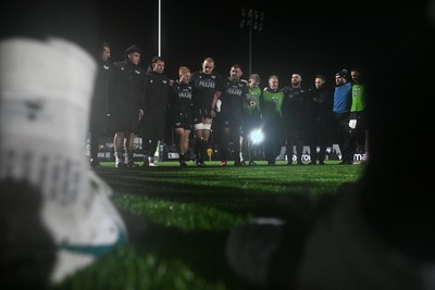 241026 - Ospreys v Dragons RFC - United Rugby Championship - Ospreys huddle at full time