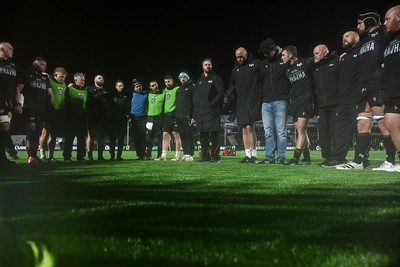 241026 - Ospreys v Dragons RFC - United Rugby Championship - Ospreys huddle at full time