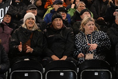 241026 - Ospreys v Dragons RFC - United Rugby Championship - Fans