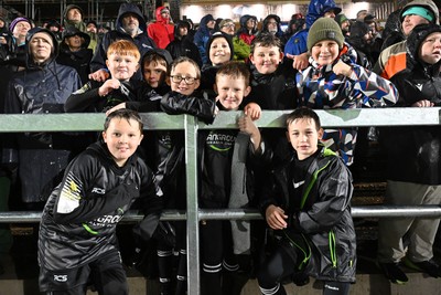 241026 - Ospreys v Dragons RFC - United Rugby Championship - Fans