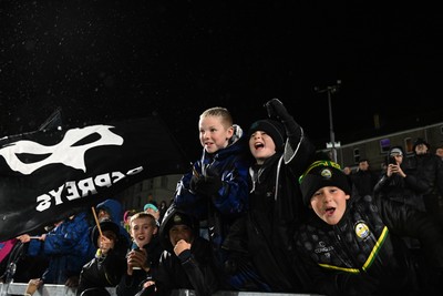 241026 - Ospreys v Dragons RFC - United Rugby Championship - Fans