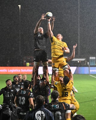 241026 - Ospreys v Dragons RFC - United Rugby Championship - A general view of play