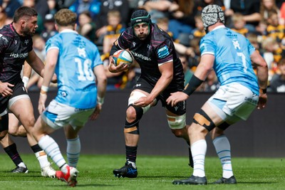 260425 - Ospreys v Dragons RFC - United Rugby Championship - Will Spencer of Ospreys 