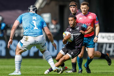 260425 - Ospreys v Dragons RFC - United Rugby Championship - Keelan Giles of Ospreys