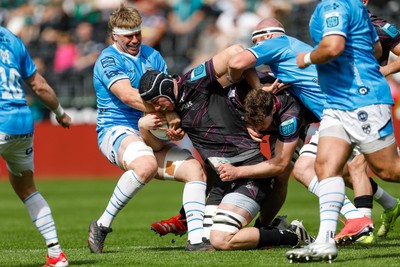 260425 - Ospreys v Dragons RFC - United Rugby Championship - Adam Beard of Ospreys
