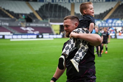260425 - Ospreys v Dragons RFC - United Rugby Championship - 