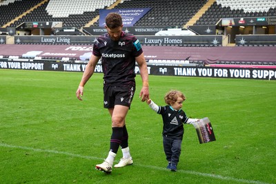 260425 - Ospreys v Dragons RFC - United Rugby Championship - 