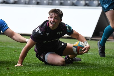 260425 - Ospreys v Dragons RFC - United Rugby Championship - Dan Edwards of Ospreys celebrates scoring a try