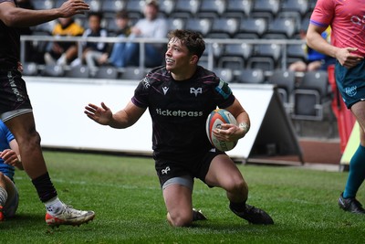 260425 - Ospreys v Dragons RFC - United Rugby Championship - Dan Edwards of Ospreys celebrates scoring a try