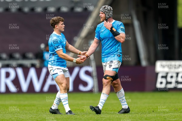 260425 - Ospreys v Dragons RFC - United Rugby Championship - Dan Lydiate of Dragons