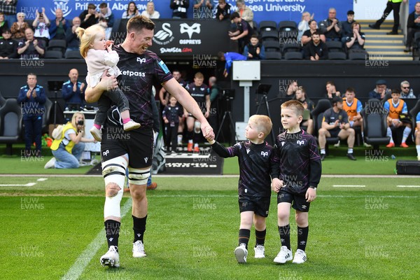 260425 - Ospreys v Dragons RFC - United Rugby Championship - 